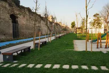 Millet Bahçesi 1. Etap Yaşam Merkezi — Park / Garden, Fatih, İstanbul