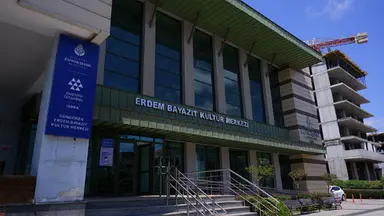 İBB Osman Nuri Ergin Kütüphanesi — Library, Güngören, İstanbul