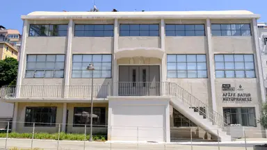İBB Afife Batur Kütüphanesi — Library, Kadıköy, İstanbul