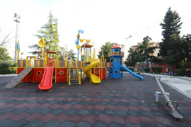 Mevlana Parkı — park, Bağcılar, İstanbul