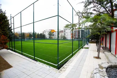 İnönü Mahallesi İnönü Parkı Sahası — Park, Küçükçekmece, İstanbul
