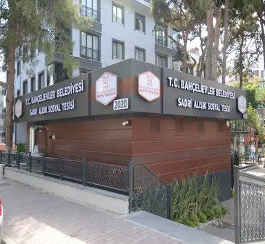 Sadri Alışık Sosyal Tesisi — Community Facility, Bahçelievler, İstanbul