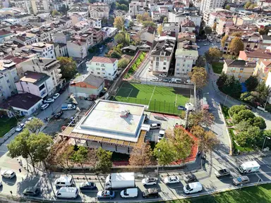 Bağ Kafe Kazım Karabekir ve Halı Saha Sosyal Tesisleri — field, Bağcılar, İstanbul