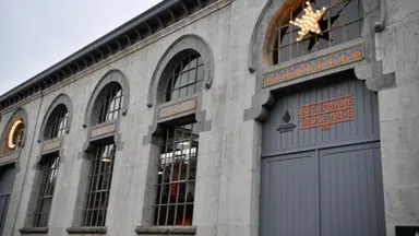 İBB Kütüphane Troleybüs — Library, Fatih, İstanbul
