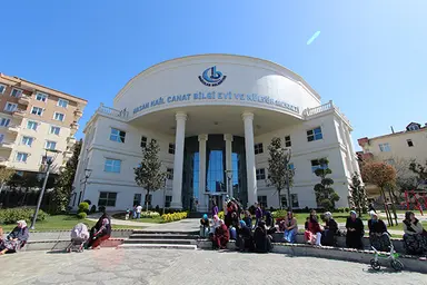 Hasan Nail Canat Kültür Merkezi ve Bilgi Evi — center, Bağcılar, İstanbul