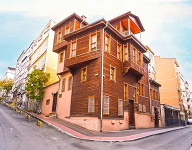 İskenderpaşa Bilgi Evi ve Semt Konağı — Neighborhood Community Center, Fatih, İstanbul