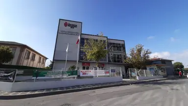 Prof. Dr. Bekir Topaloğlu Spor Salonu — Gym, Ümraniye, İstanbul