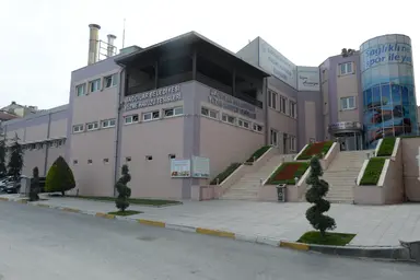 Barbaros Yüzme Havuzu ve Türk-Fin Hamamı — pool, Bağcılar, İstanbul