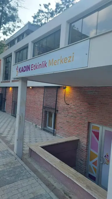 Mustafa Kemal Paşa Kadın Etkinlik Merkezi — art, Avcılar, İstanbul